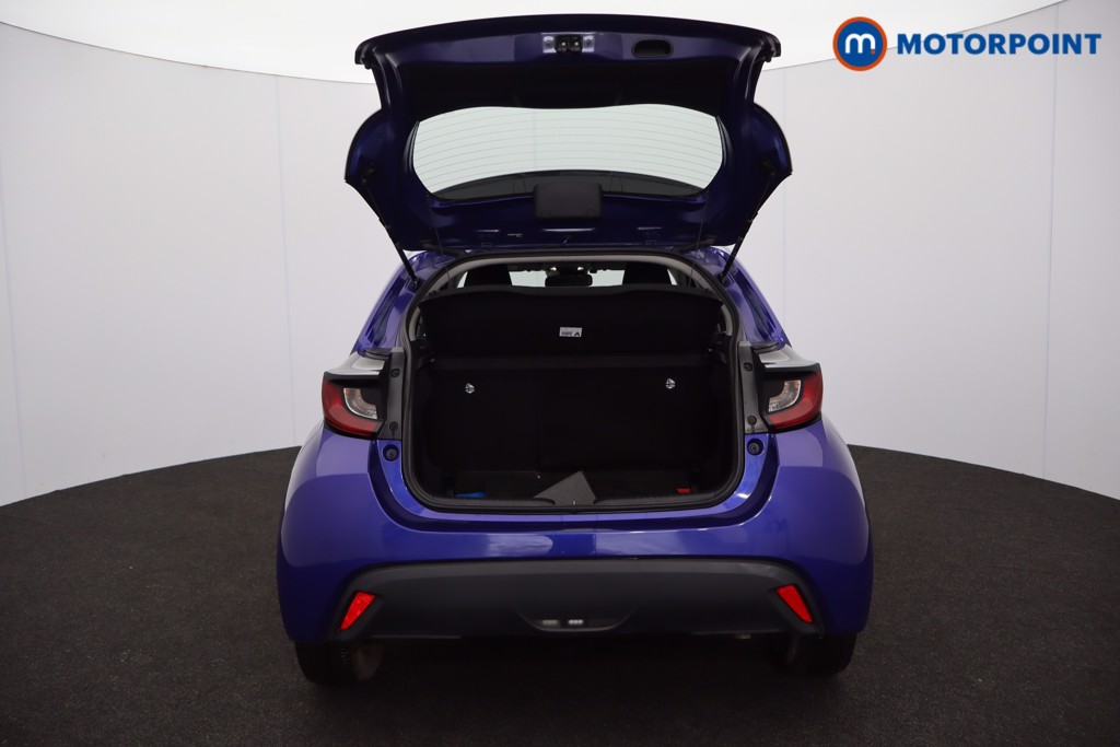 Used Toyota Yaris 2024 for sale - 78081900: Photo 47