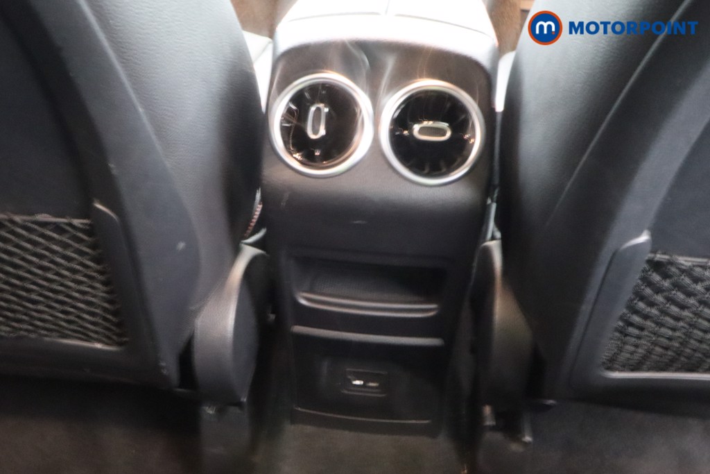 Used Mercedes-Benz GLA 2020 for sale - 76949253: Photo 18