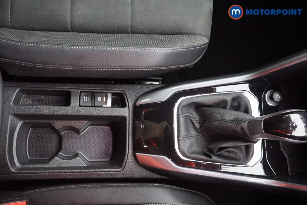 Used Volkswagen T-Roc 2023 for sale - 76545564: Photo 13