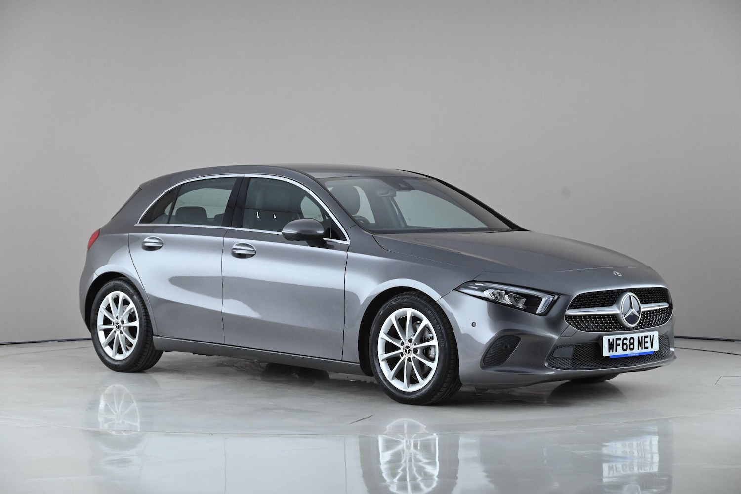 Used Mercedes-Benz A-Class 2018 for sale - 78063178: Photo 1