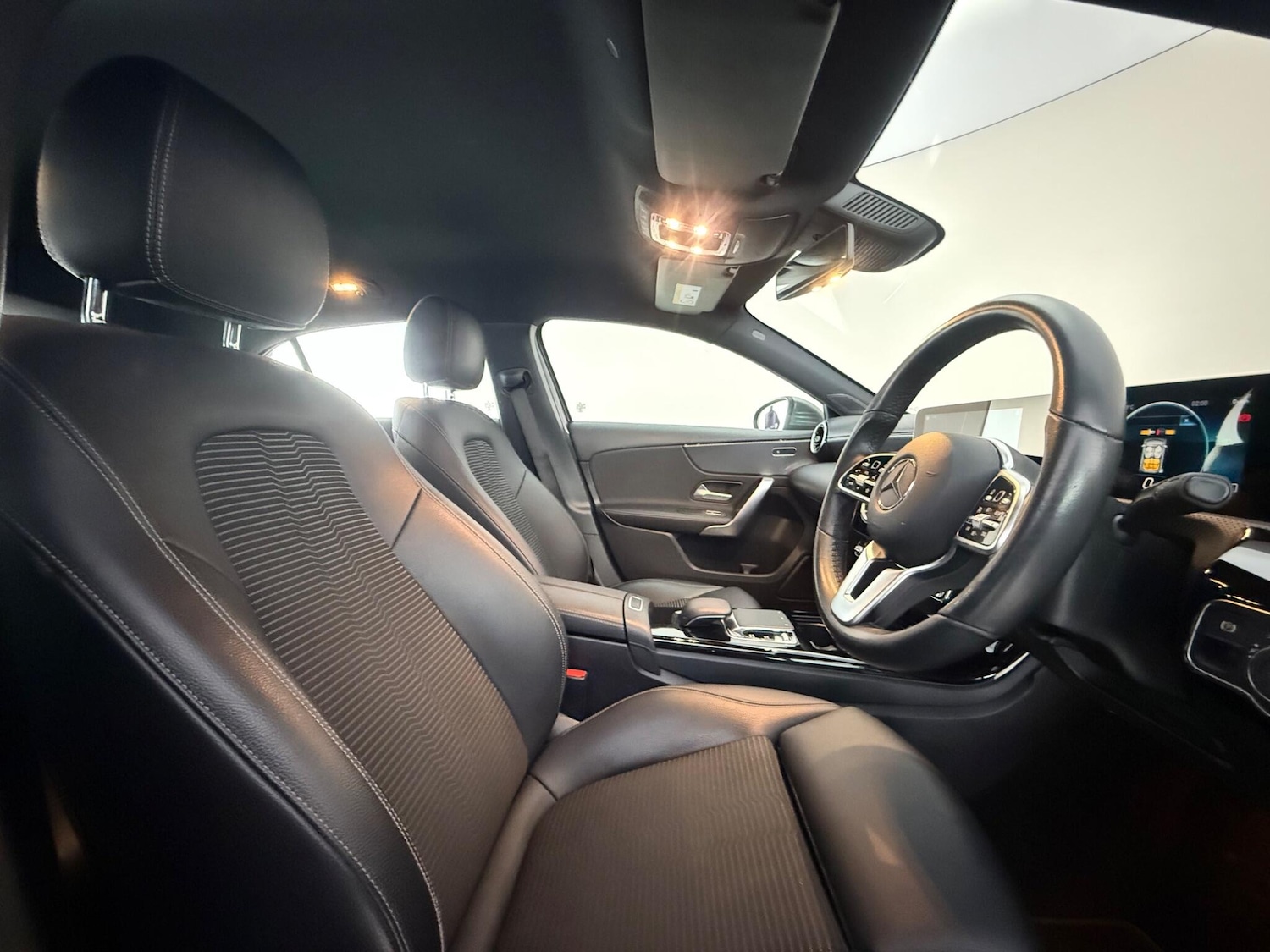 Used Mercedes-Benz A-Class 2018 for sale - 78063178: Photo 10