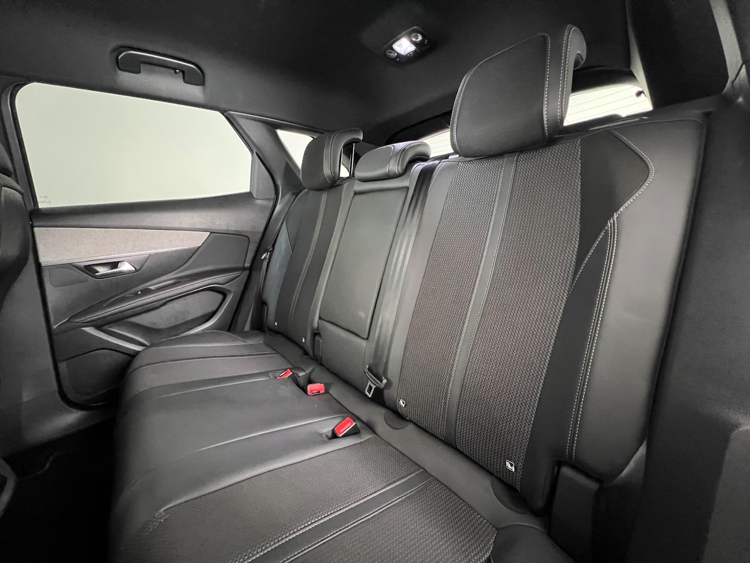 Used Peugeot 3008 2023 for sale - 76467274: Photo 18