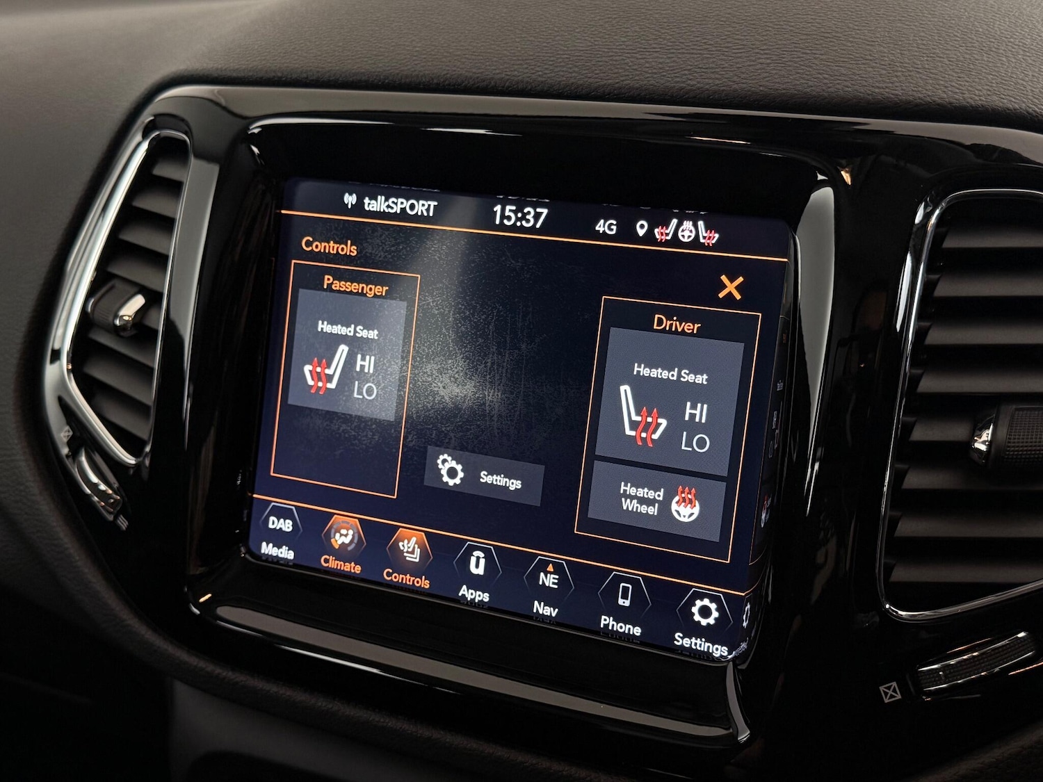 Used Jeep Compass 2021 for sale - 76466826: Photo 32