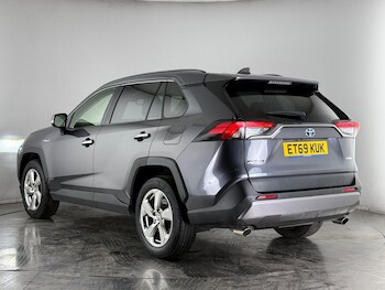 Used Toyota RAV4 2019 for sale - 77754500: Photo