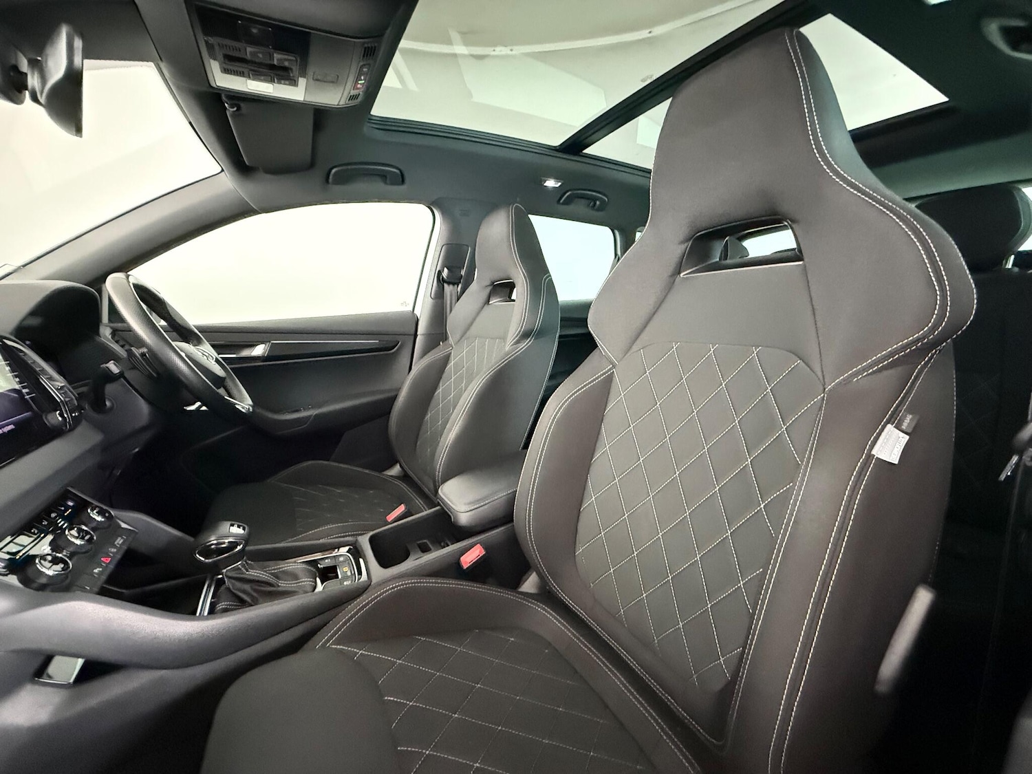 Used Skoda Karoq 2022 for sale - 77306419: Photo 12