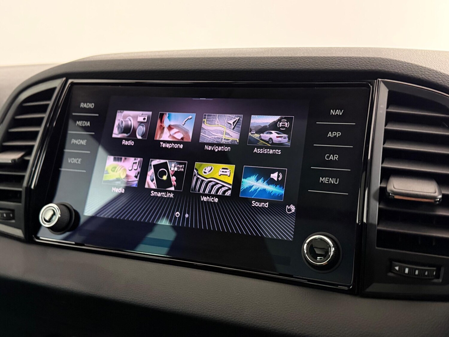 Used Skoda Karoq 2022 for sale - 77306419: Photo 27