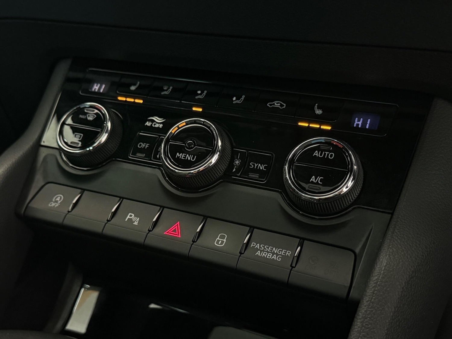 Used Skoda Karoq 2022 for sale - 77306419: Photo 33