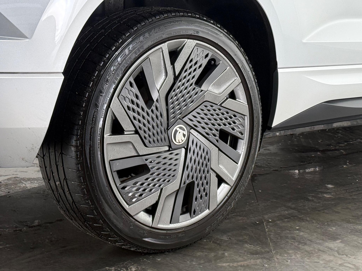 Used Skoda Karoq 2022 for sale - 77306419: Photo 9