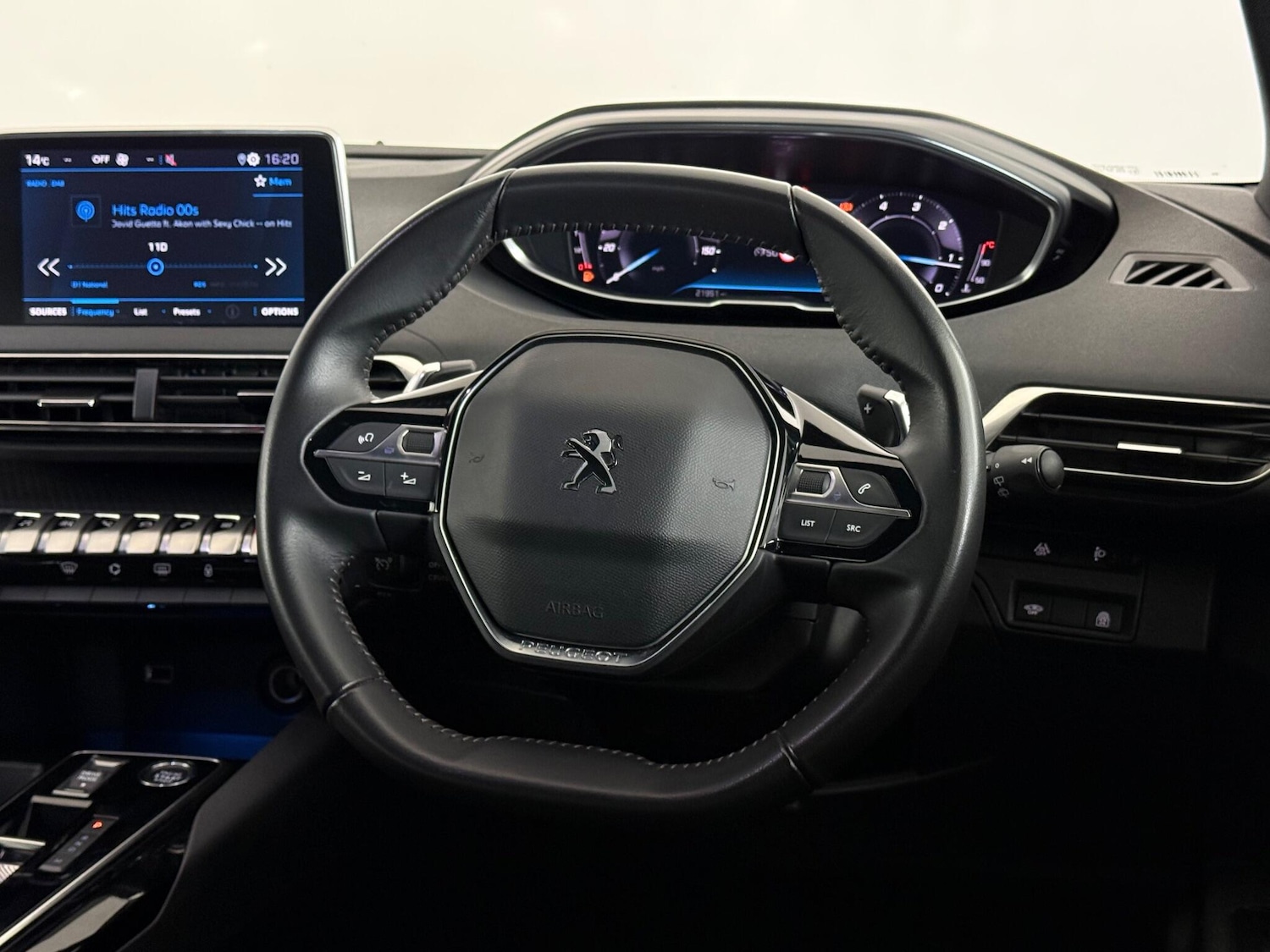 Used Peugeot 5008 2024 for sale - 76466834: Photo 24