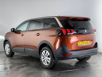 Used Peugeot 5008 2024 for sale - 76466834: Photo
