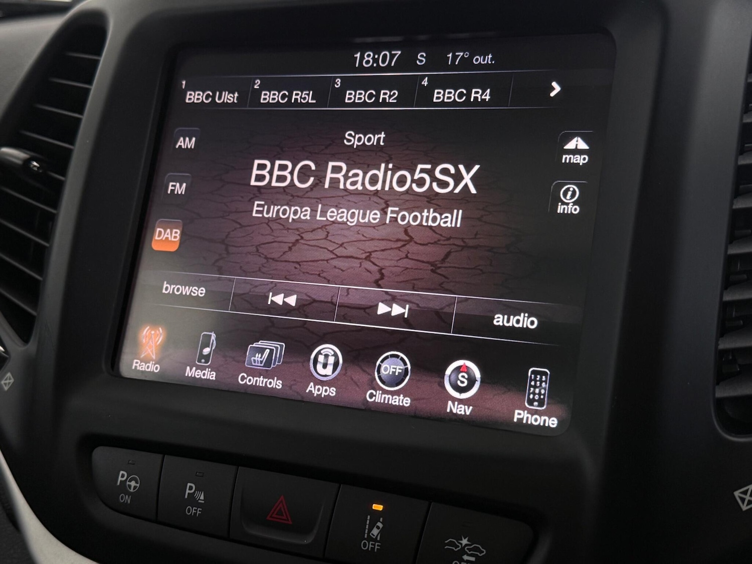 Used Jeep Cherokee 2017 for sale - 77217186: Photo 27