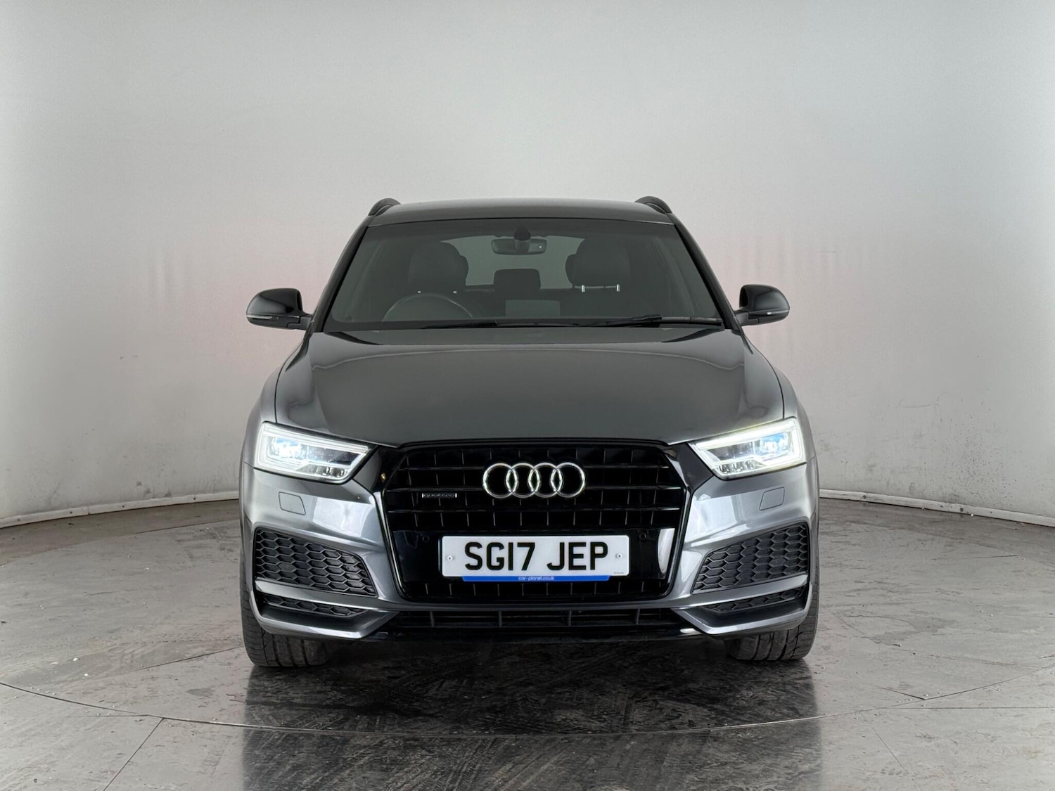 Used Audi Q3 2017 for sale - 77243965: Photo 5