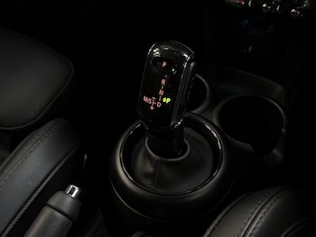 Used MINI Hatch 2022 for sale - 79622527: Photo