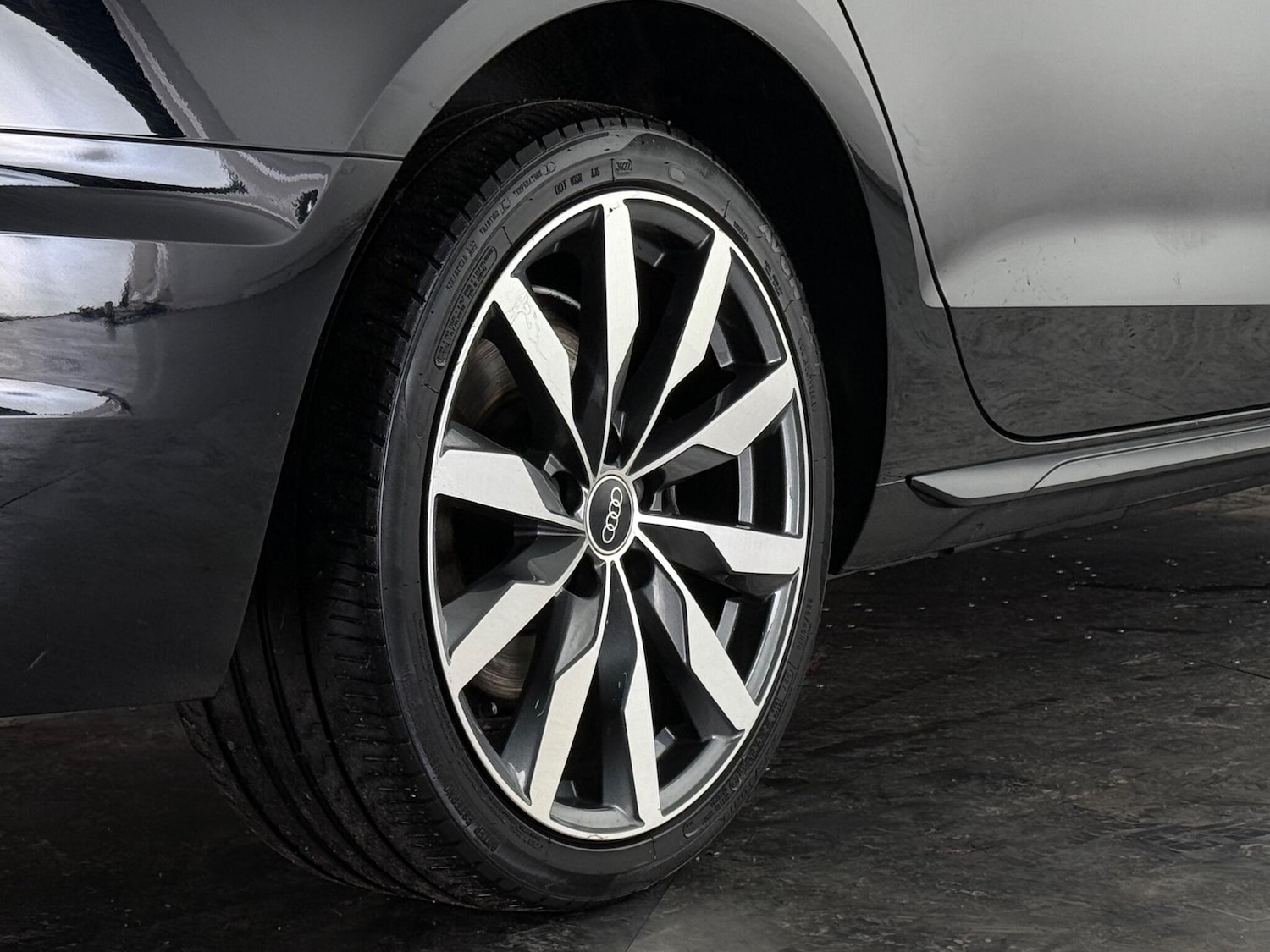 Used Audi A4 2022 for sale - 77259757: Photo 8