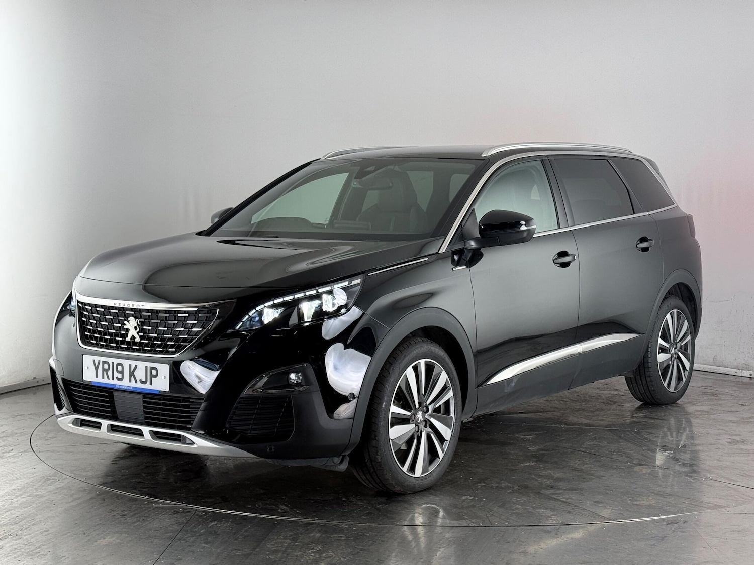 Used Peugeot 5008 2019 for sale - 77809249: Photo 2