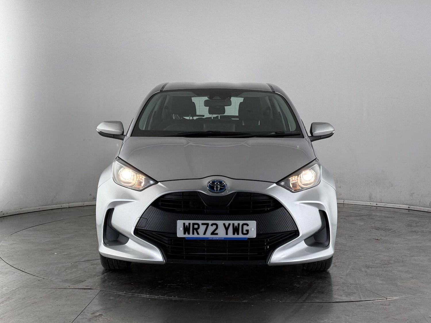 Used Toyota Yaris 2022 for sale - 77182725: Photo 2