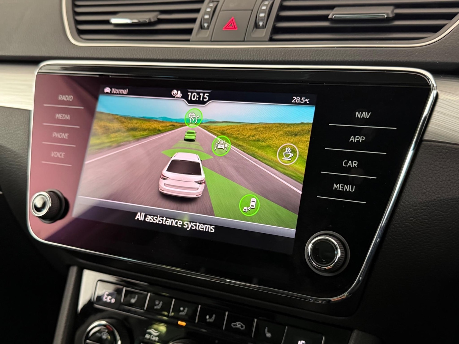 Used Skoda Superb 2021 for sale - 77182731: Photo 28