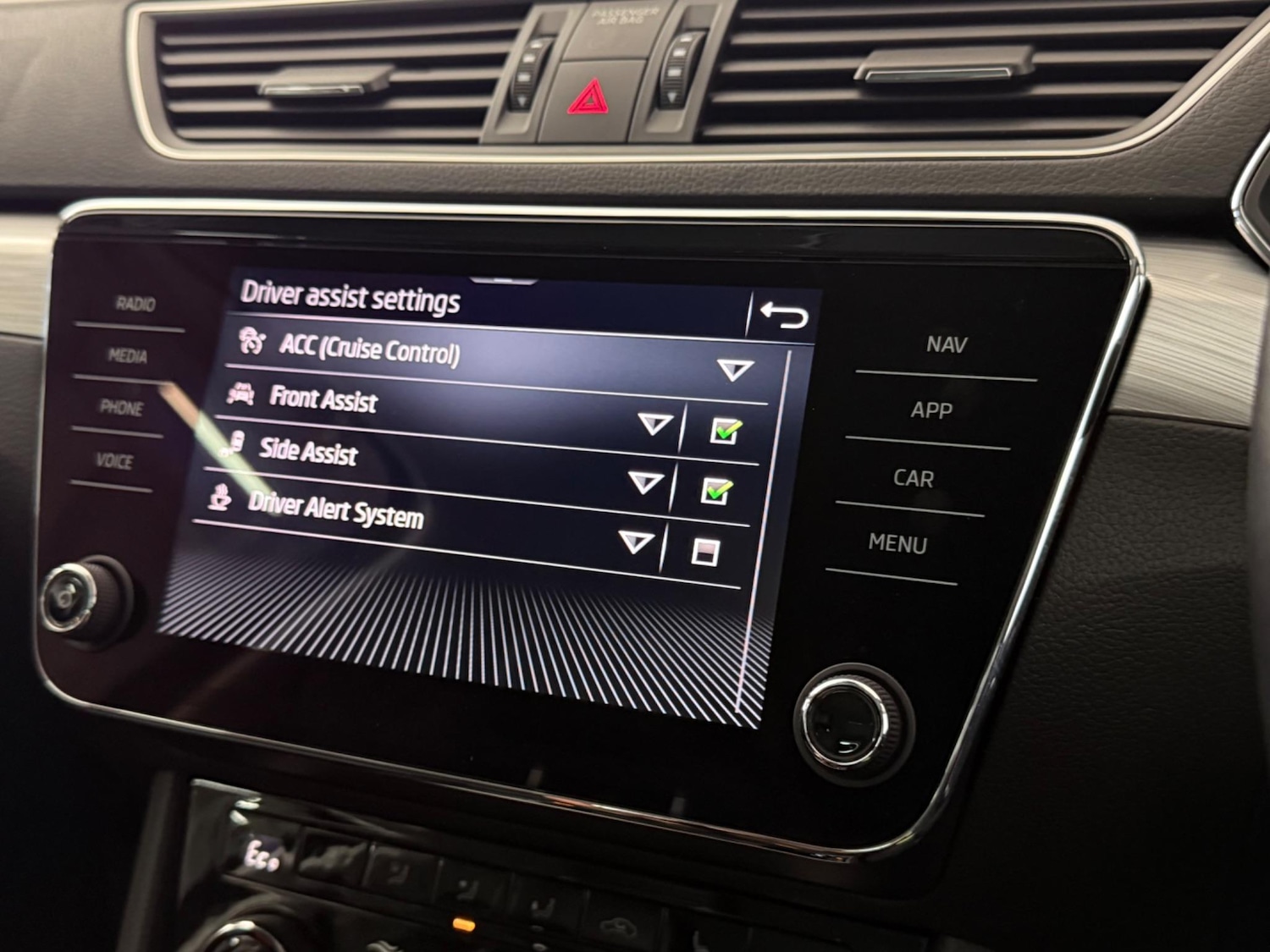 Used Skoda Superb 2021 for sale - 77182731: Photo 30