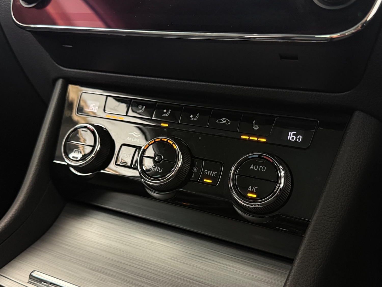 Used Skoda Superb 2021 for sale - 77182731: Photo 35