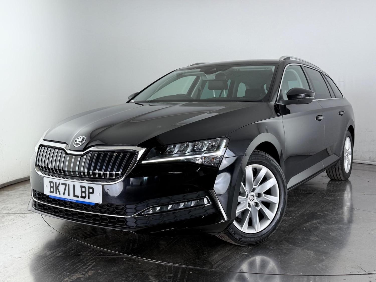 Used Skoda Superb 2021 for sale - 77182731: Photo 36