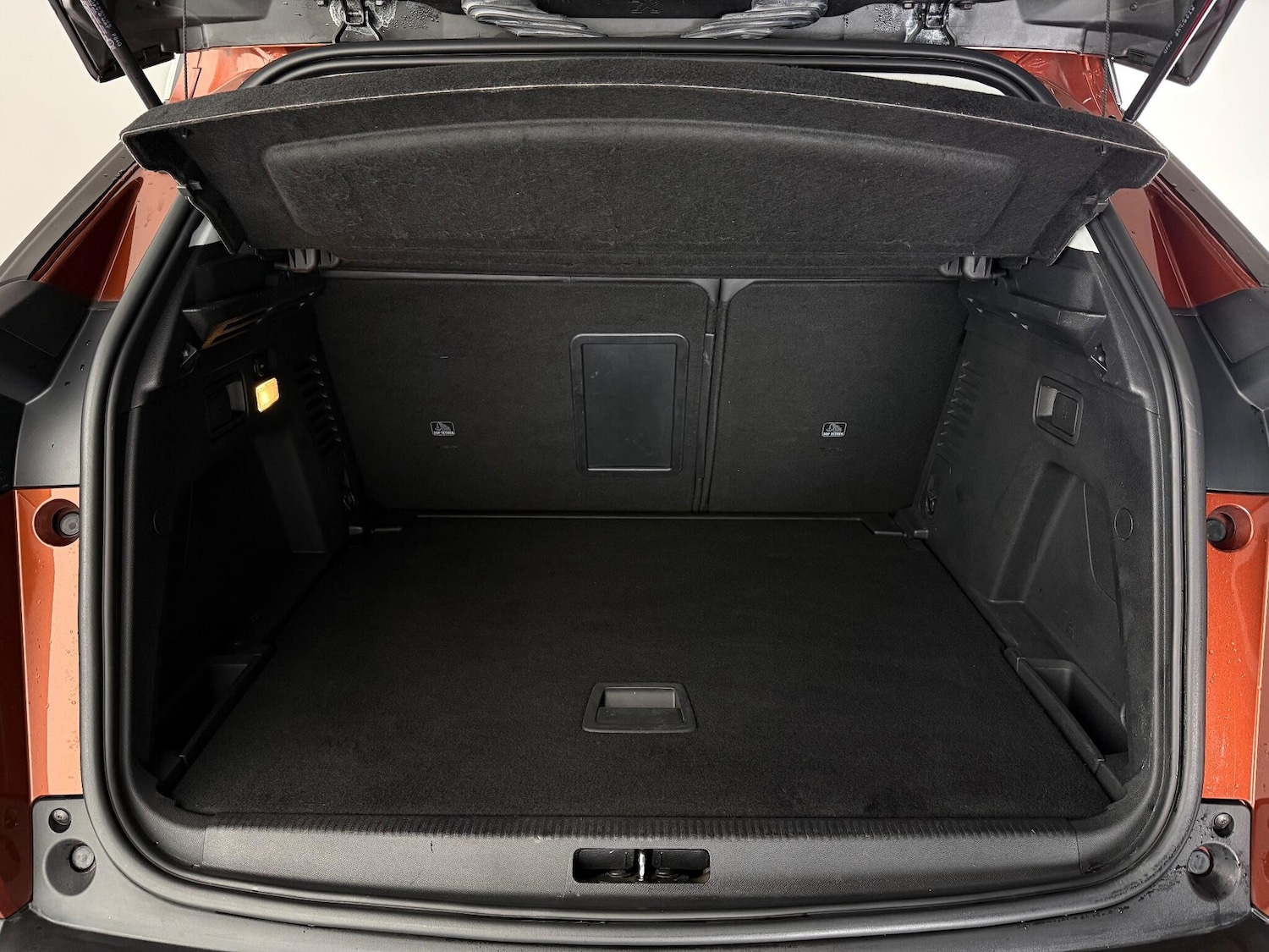 Used Peugeot 3008 2018 for sale - 77260572: Photo 9