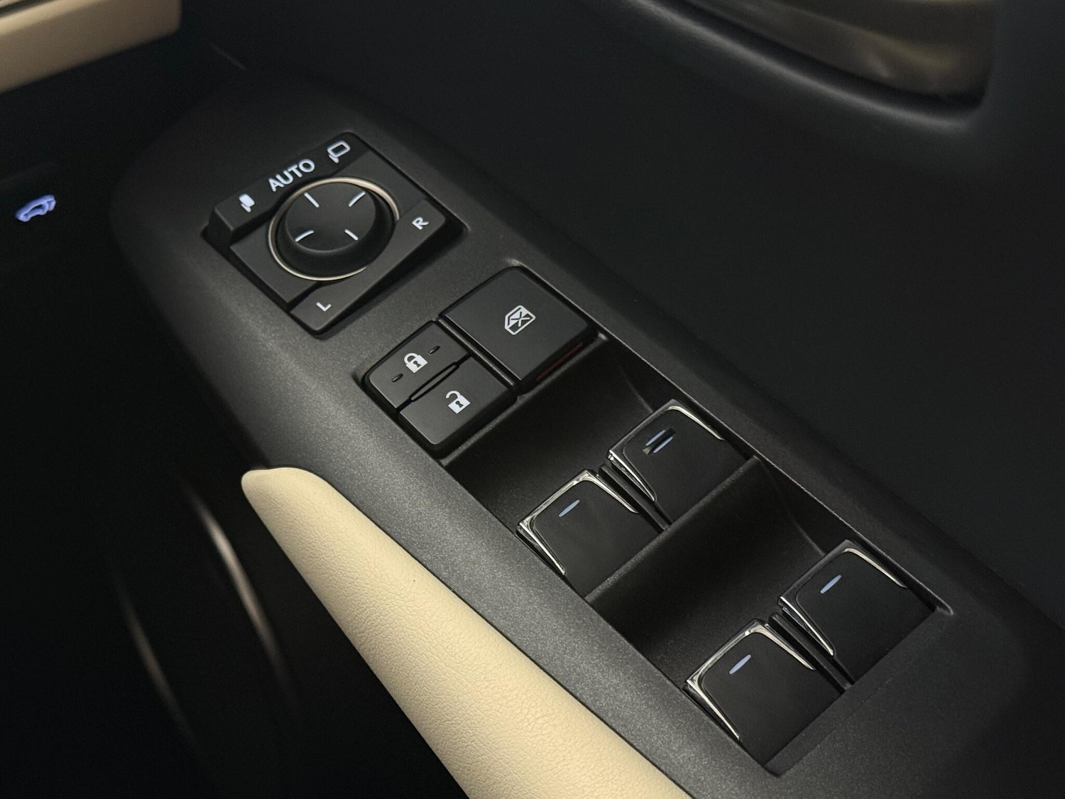 Used Lexus NX 2021 for sale - 76467137: Photo 31