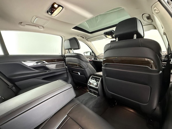 Used BMW 7 Series 2019 for sale - 76061892: Photo 24