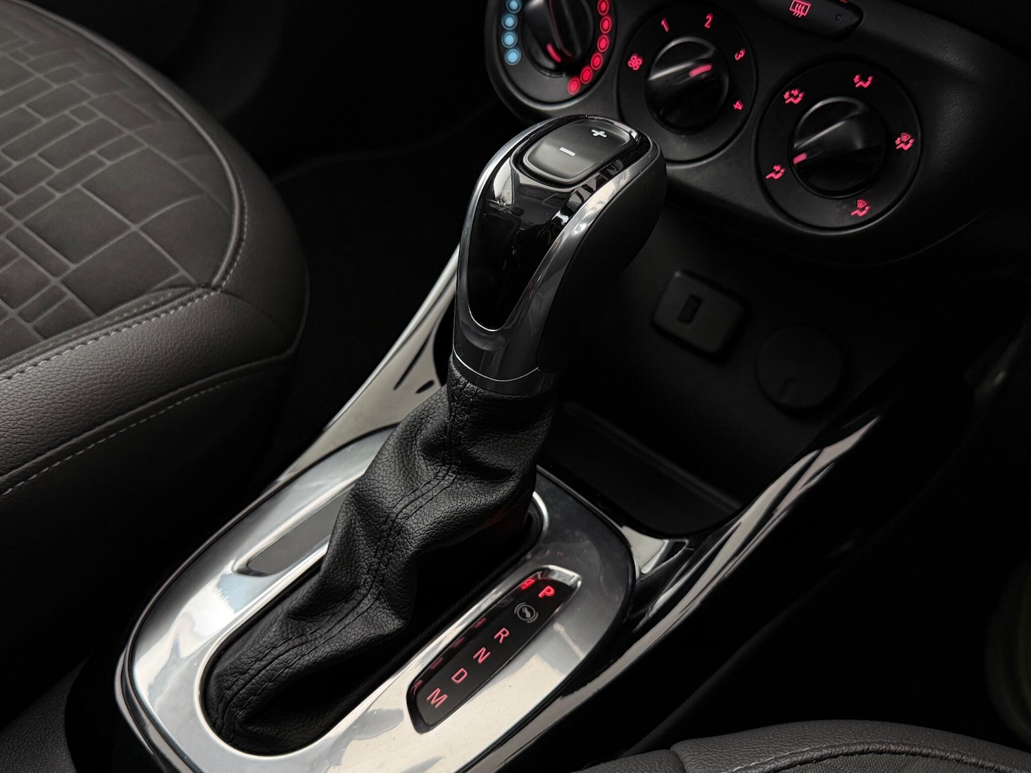 Used Vauxhall Corsa 2017 for sale - 77182465: Photo 27