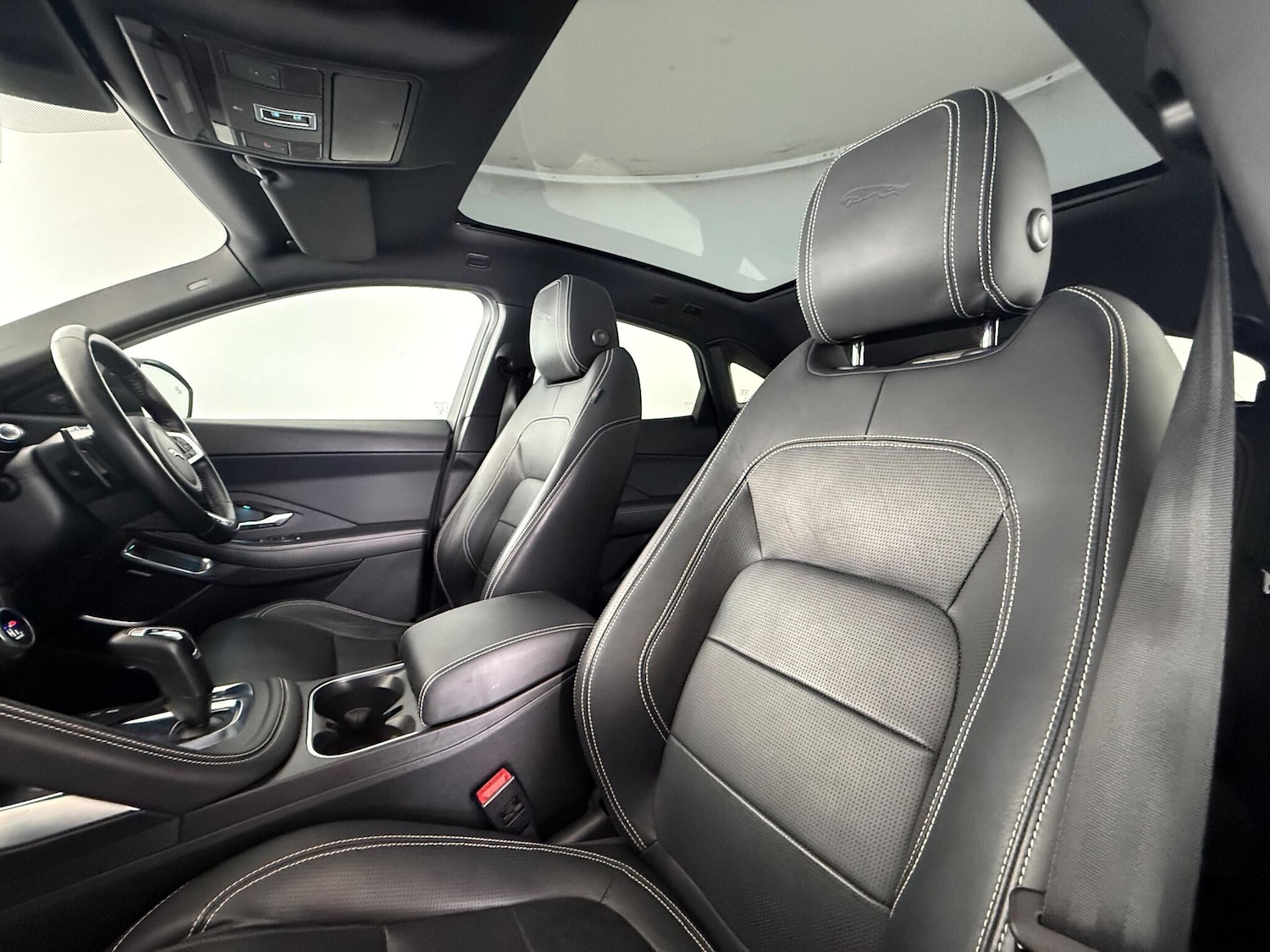 Used Jaguar E-Pace 2020 for sale - 77292187: Photo 12