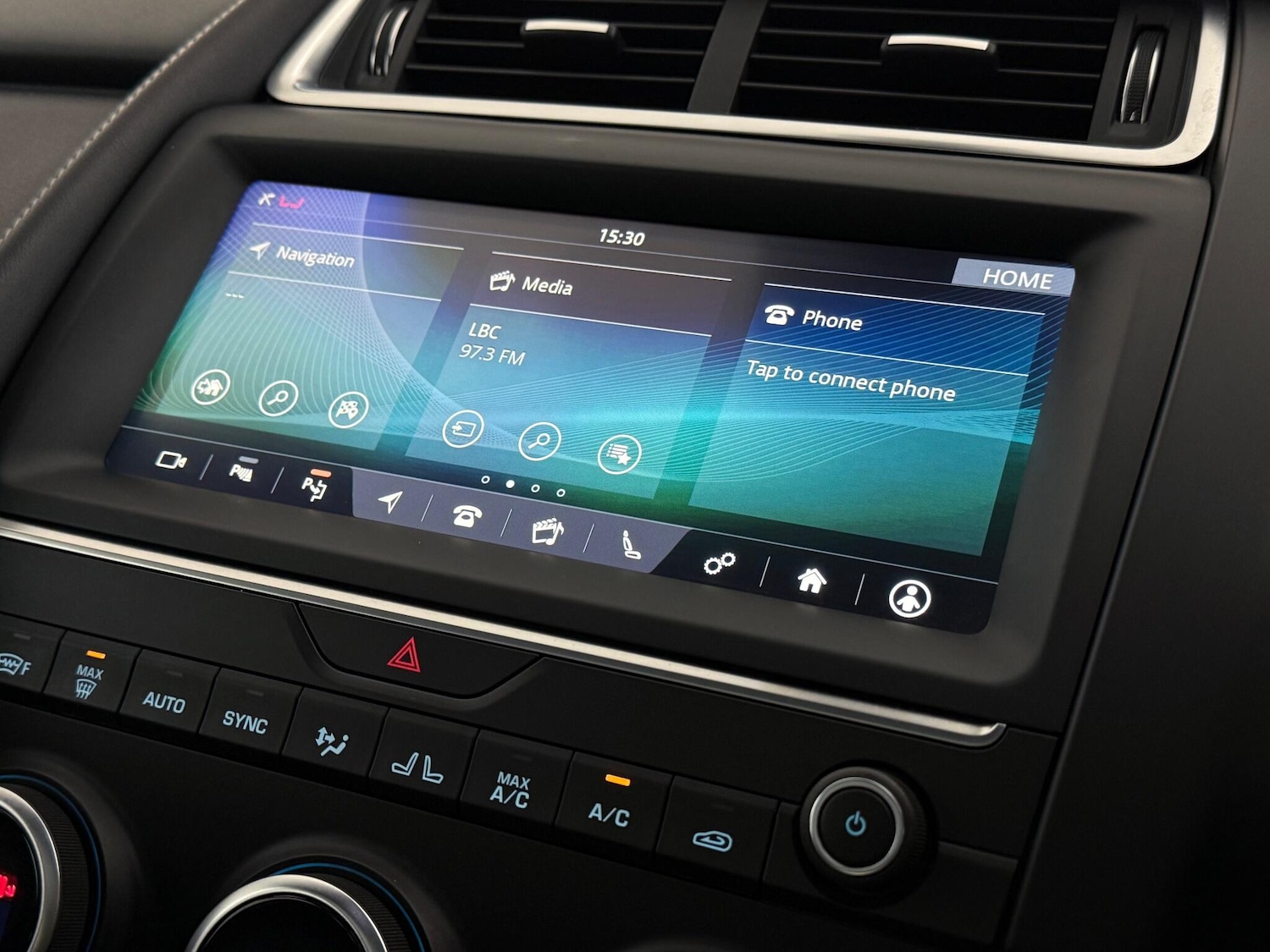 Used Jaguar E-Pace 2020 for sale - 77292187: Photo 27