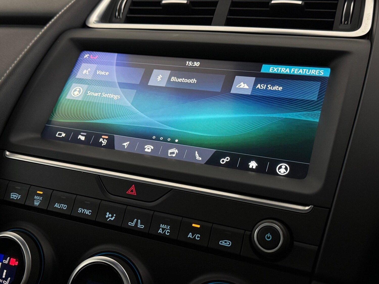 Used Jaguar E-Pace 2020 for sale - 77292187: Photo 29