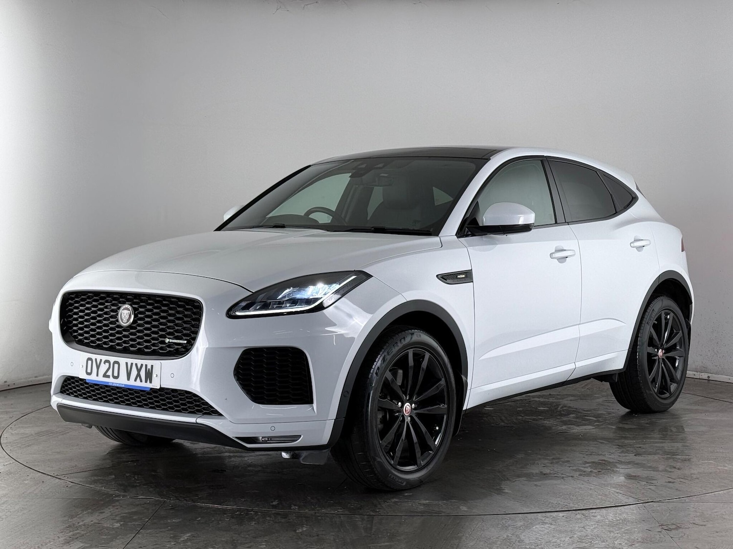 Used Jaguar E-Pace 2020 for sale - 77292187: Photo 3