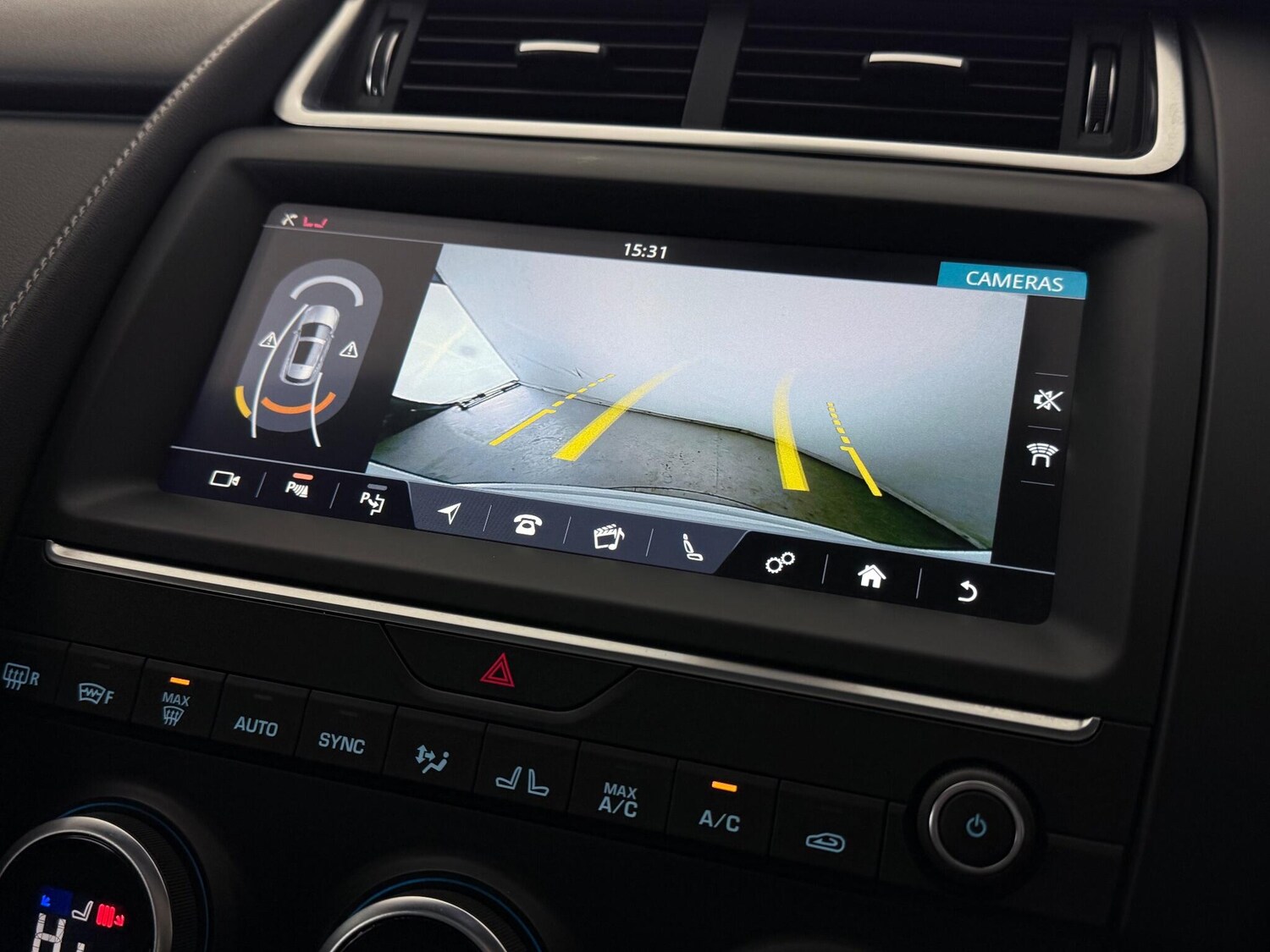 Used Jaguar E-Pace 2020 for sale - 77292187: Photo 30