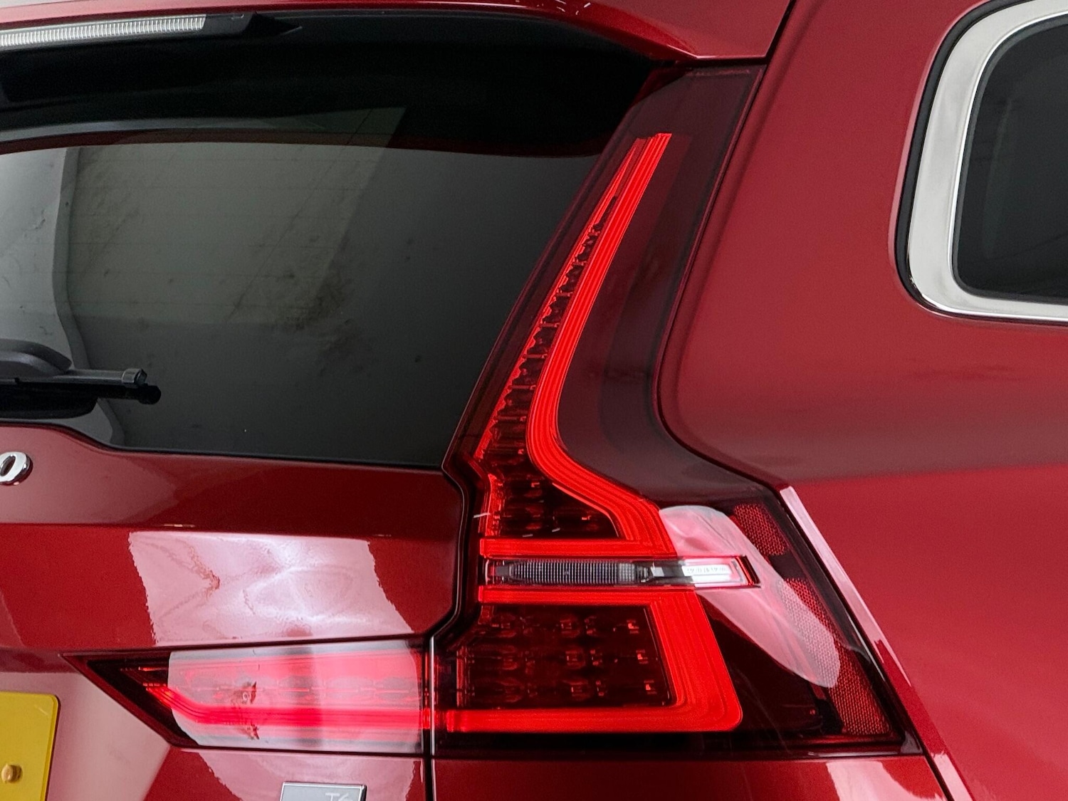 Used Volvo V60 2021 for sale - 76466705: Photo 10