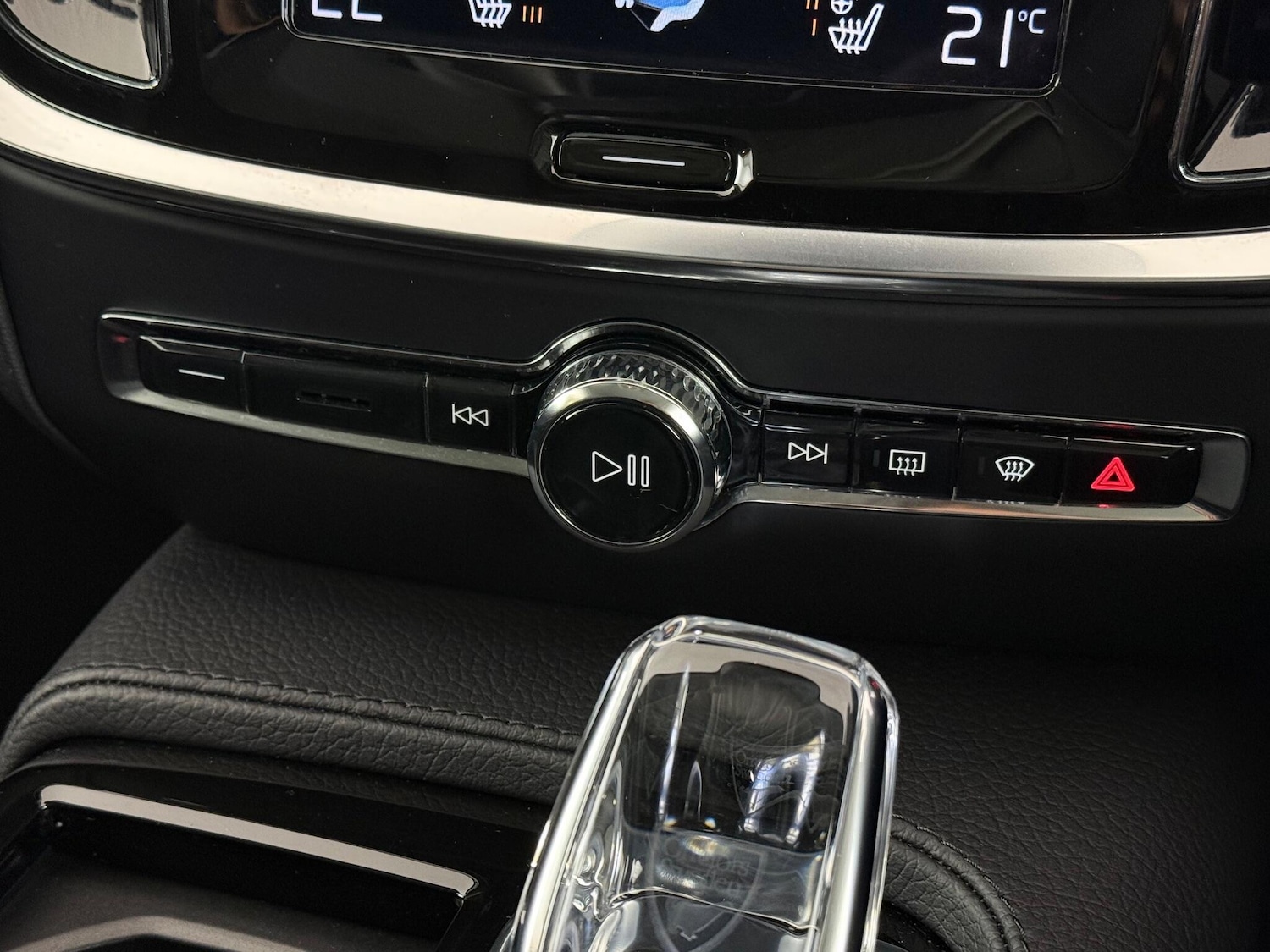 Used Volvo V60 2021 for sale - 76466705: Photo 45