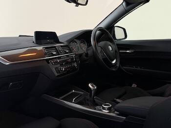 Used BMW 2 Series 2018 for sale - 79699042: Photo