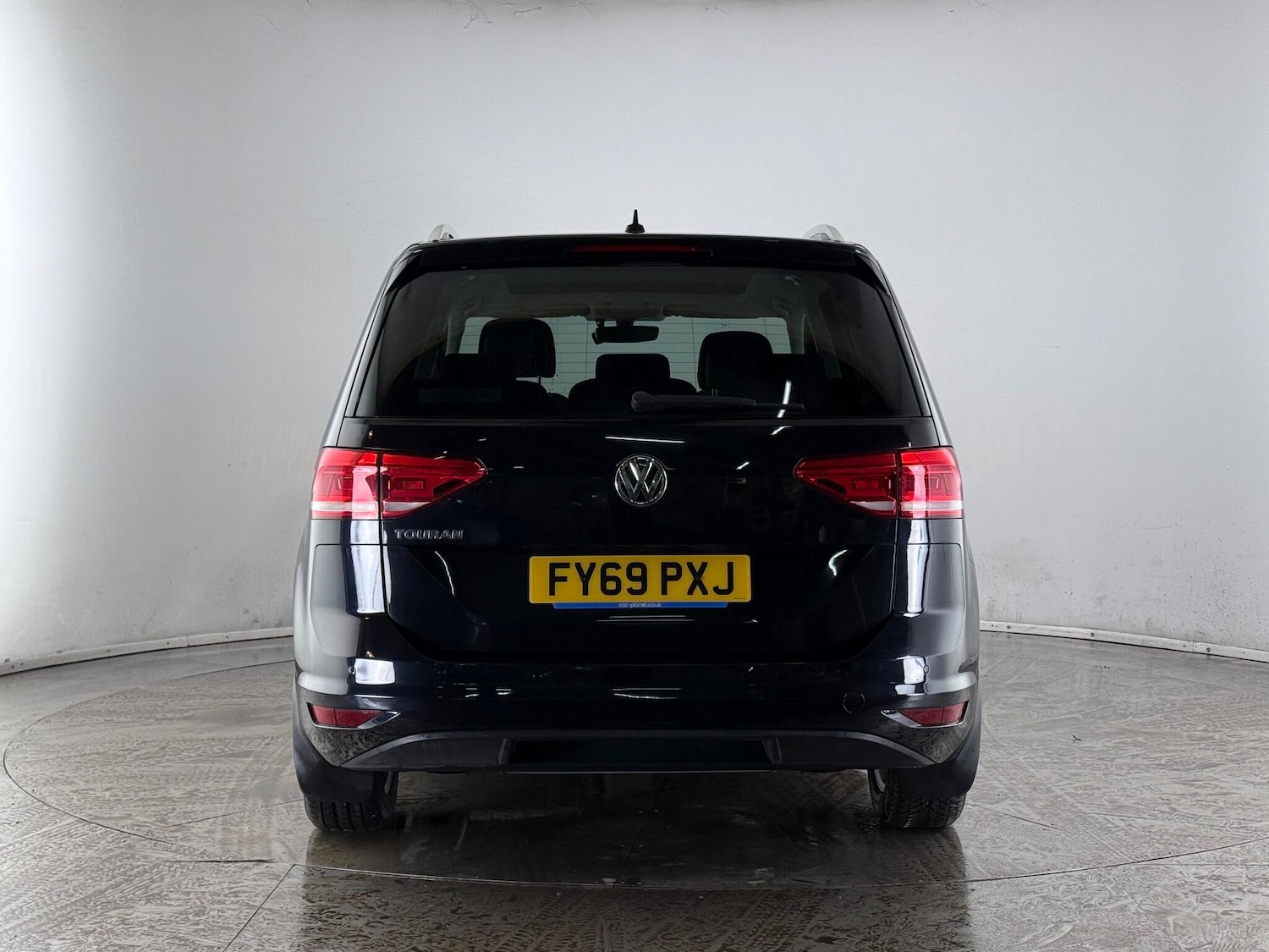 Used Volkswagen Touran 2019 for sale - 77222429: Photo 6