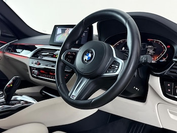Used BMW 5 Series 2020 for sale - 79120032: Photo