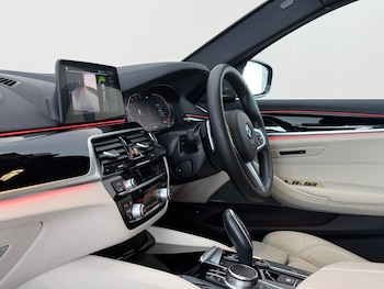 Used BMW 5 Series 2020 for sale - 79120032: Photo