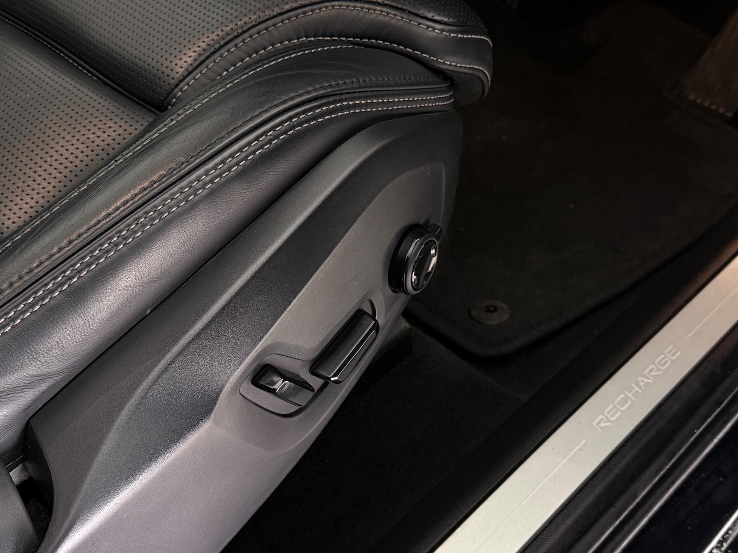 Used Volvo XC60 2021 for sale - 77221934: Photo 14