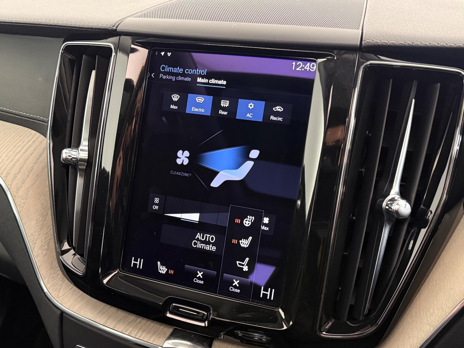 Used Volvo XC60 2021 for sale - 77221934: Photo 33