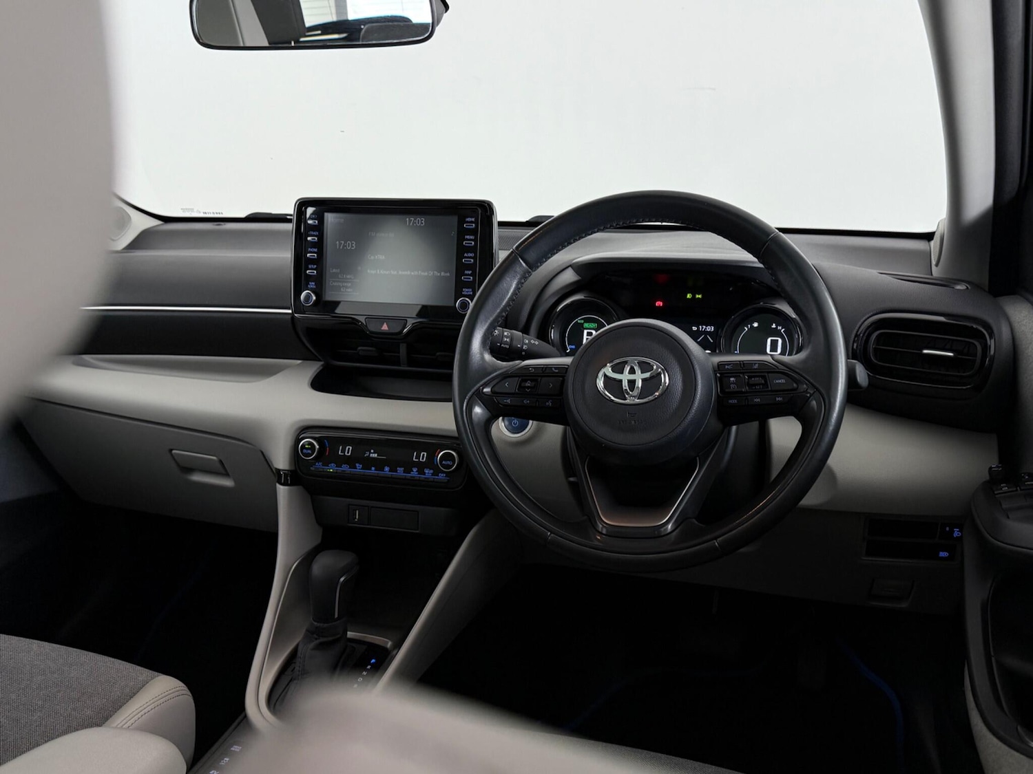 Used Toyota Yaris 2020 for sale - 76467454: Photo 18