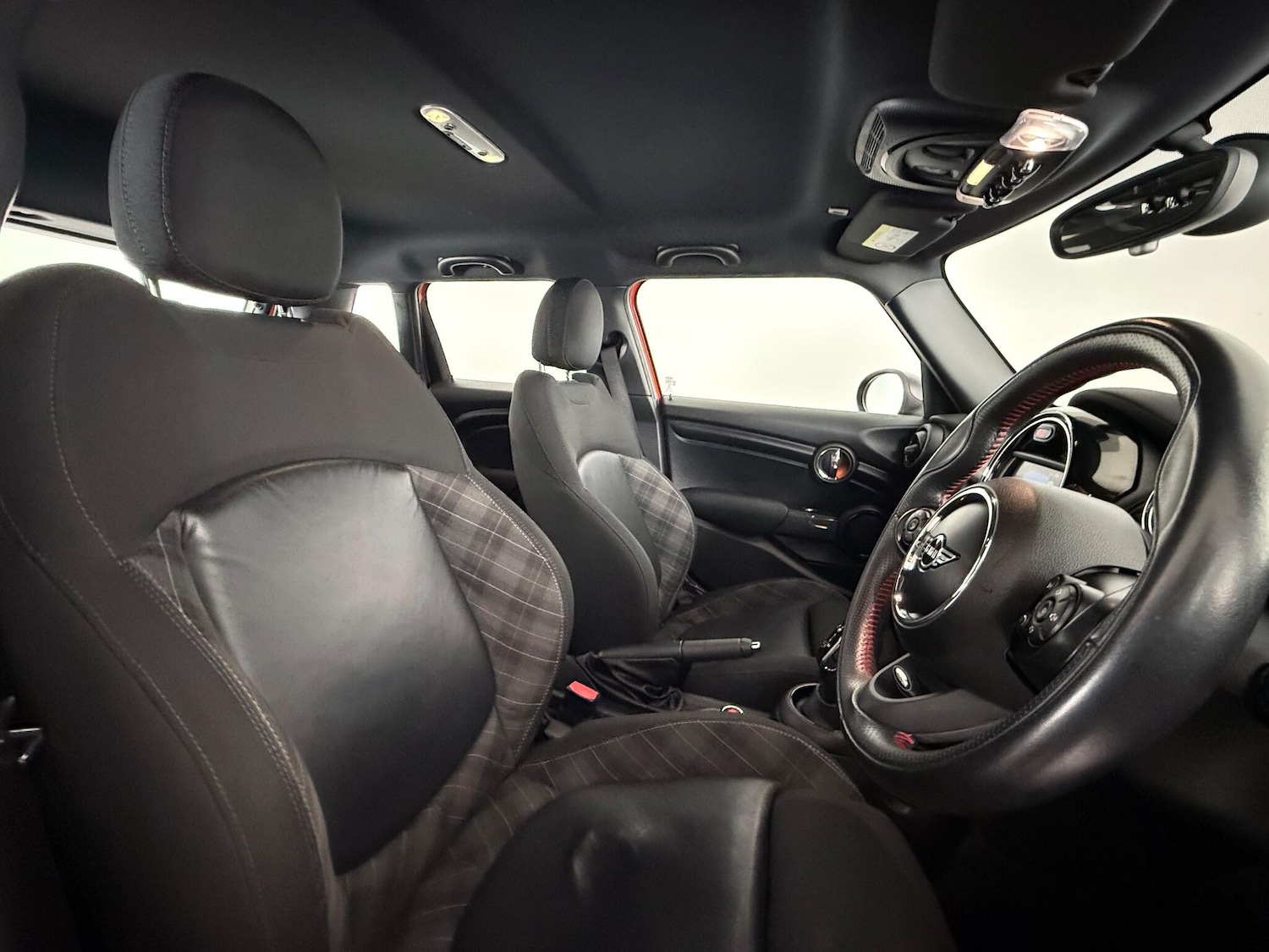 Used MINI Hatch 2019 for sale - 77054022: Photo 14