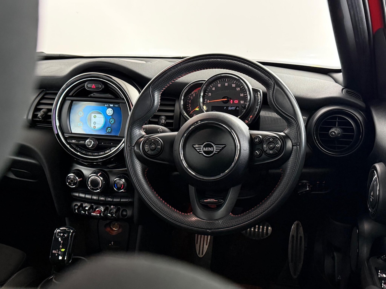 Used MINI Hatch 2019 for sale - 77054022: Photo 19