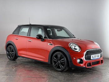 Used MINI Hatch 2019 for sale - 77054022: Photo