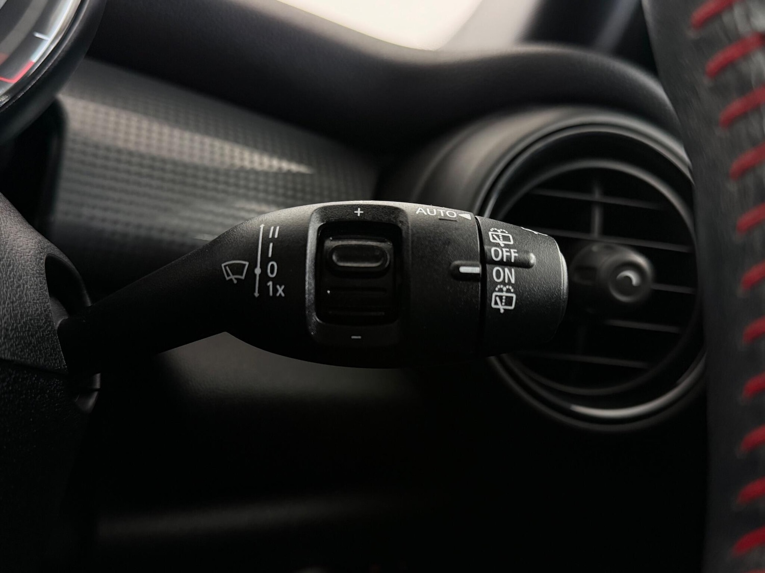 Used MINI Hatch 2019 for sale - 77054022: Photo 25