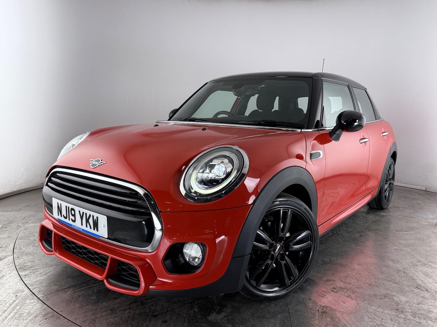 Used MINI Hatch 2019 for sale - 77054022: Photo 35