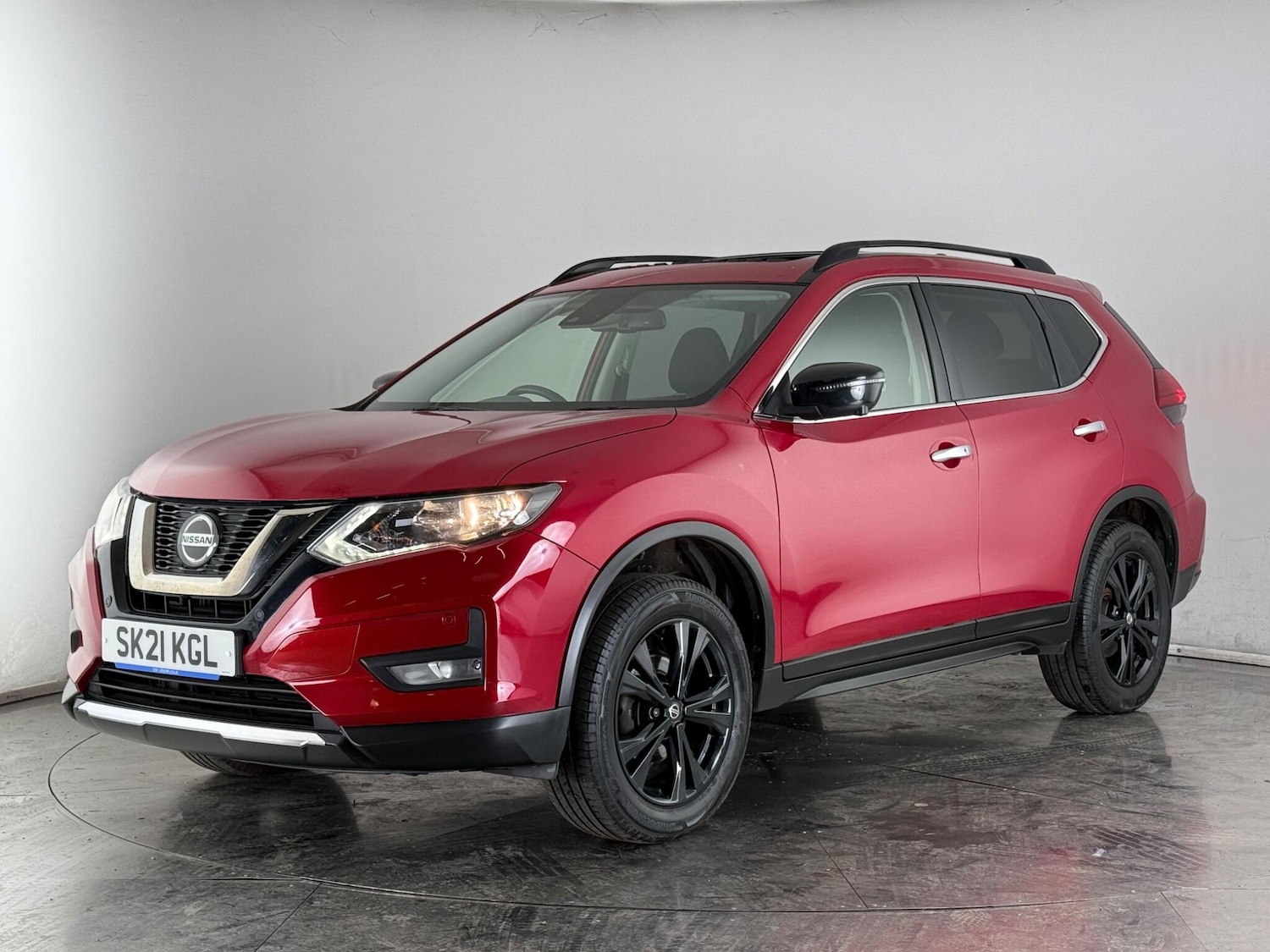 Used Nissan X-Trail 2021 for sale - 77769879: Photo 2
