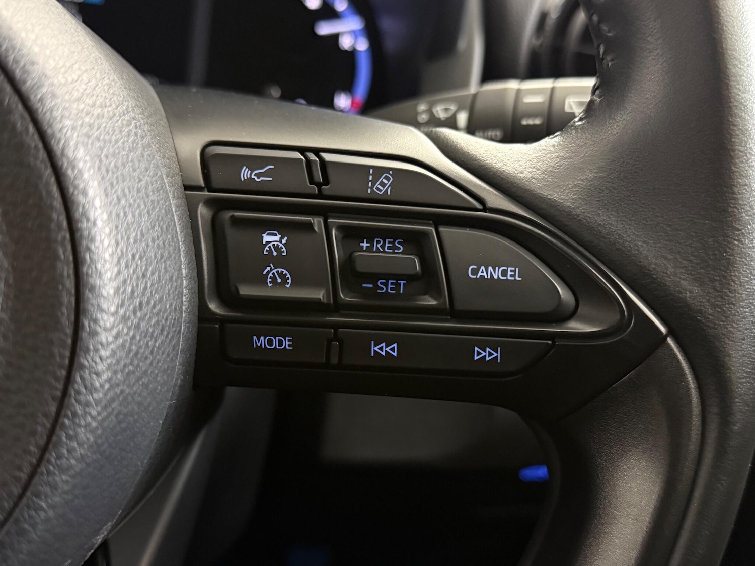 Used Toyota Yaris Cross 2022 for sale - 76538165: Photo 26