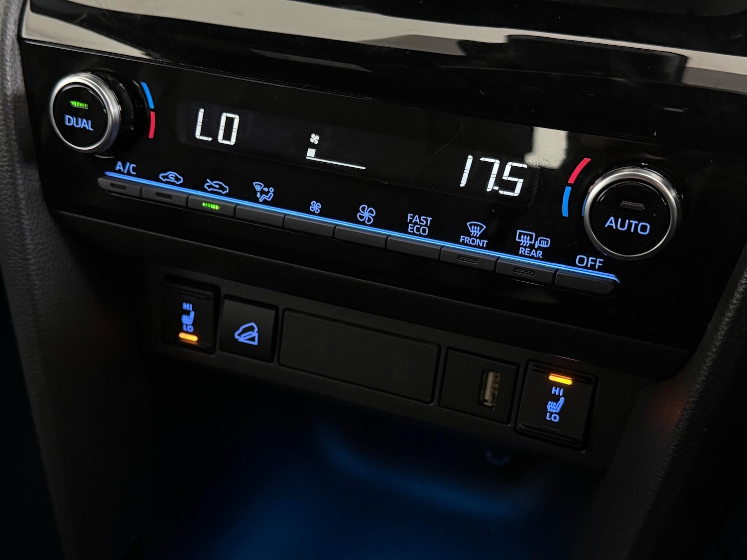 Used Toyota Yaris Cross 2022 for sale - 76538165: Photo 39